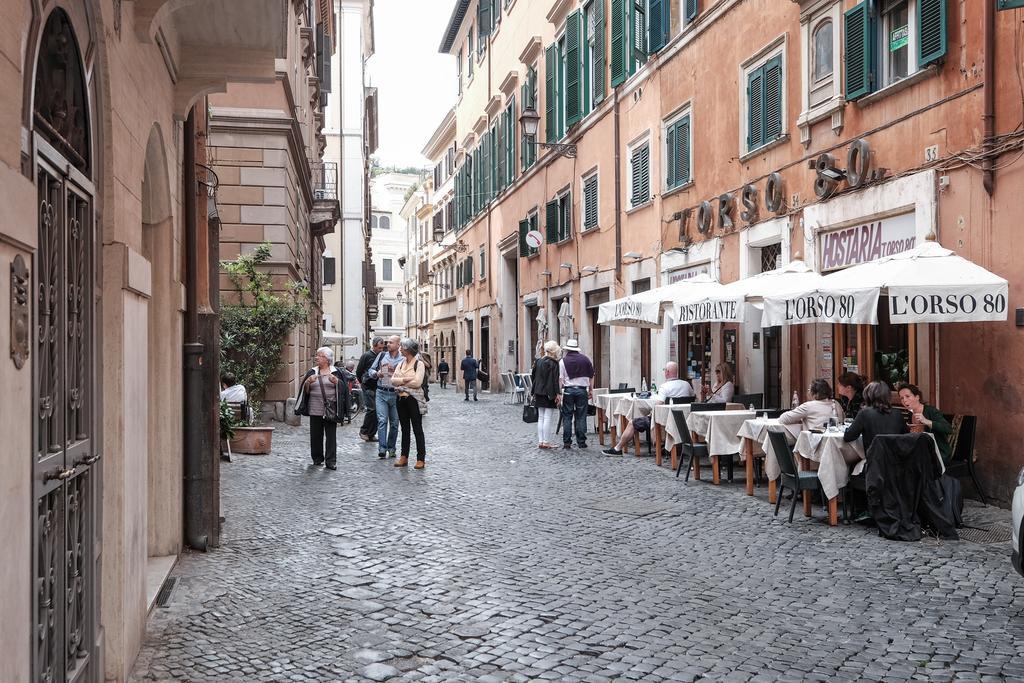 Apartment Piazza Navona Artist Loft Rome