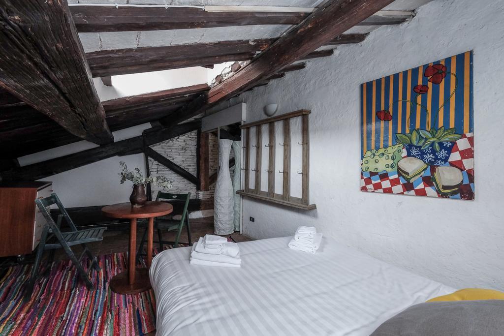 Piazza Navona Artist Loft